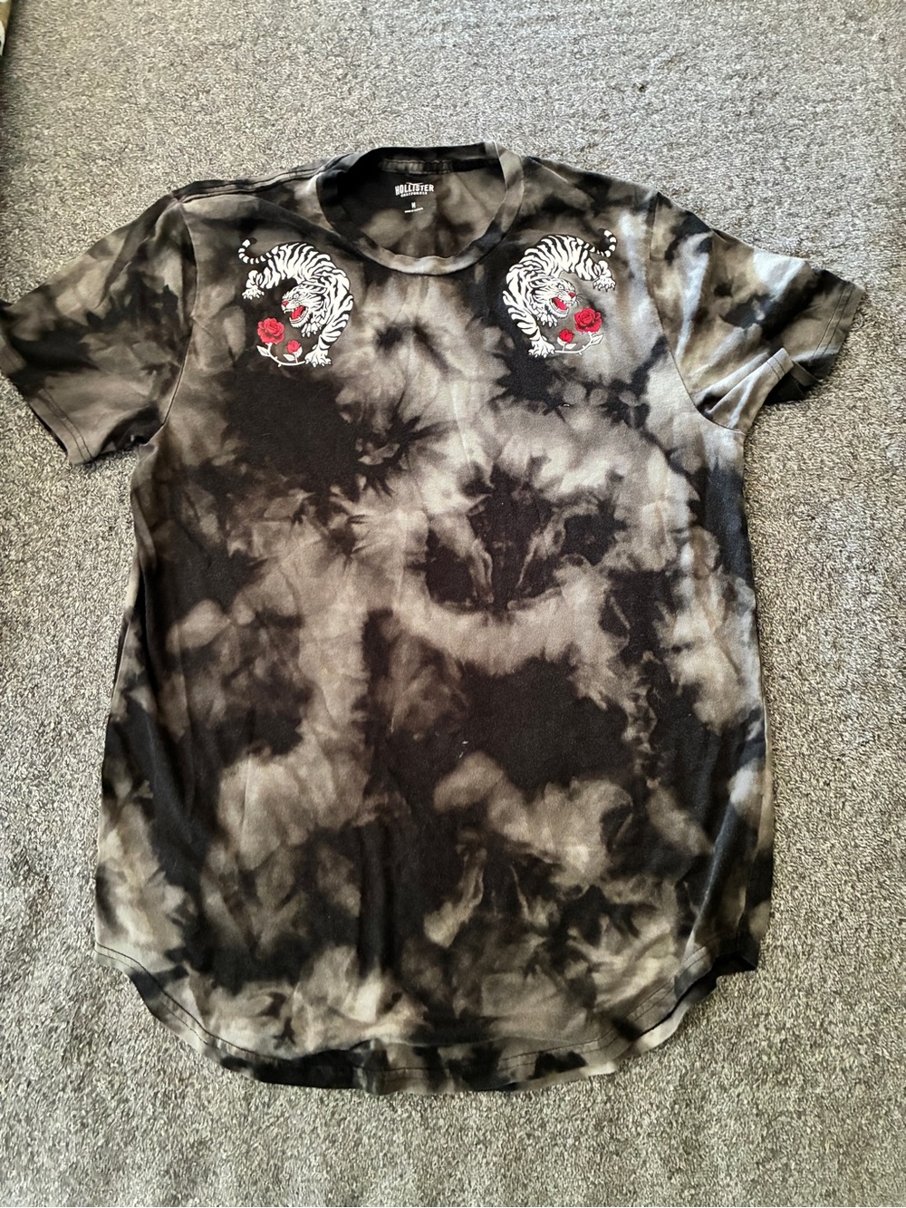Hollister Black & Gray Tie-Dye Tee with White Tiger and Red Rose Embroidery